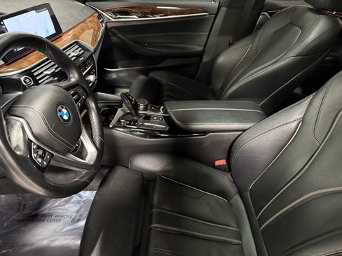 Used 2018 BMW 540i xDrive 540i xDrive Sedan 4D image 15