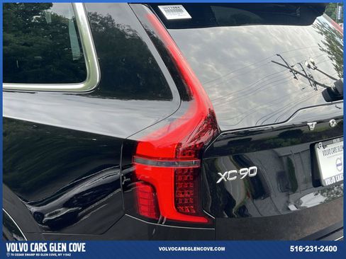 Used 2026 Volvo XC90 T8 Ultra w/ Protection Package AWD/4WD image 8