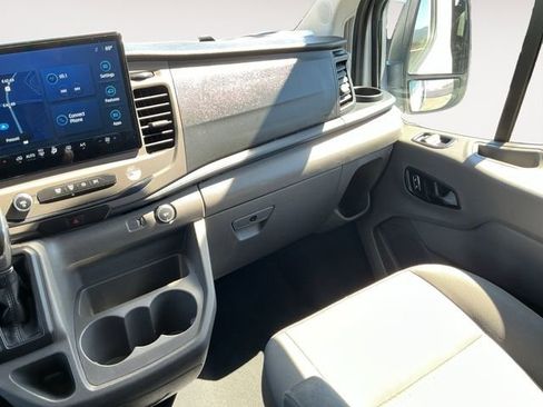 Used 2022 Ford Transit 350 XLT image 17