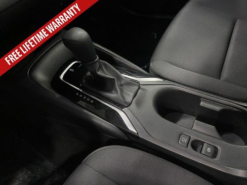 Used 2025 Toyota Corolla LE FWD image 36