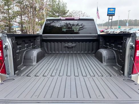 New 2026 Chevrolet Silverado 1500 Custom Trail Boss w/ Turbomax Blackout Package AWD/4WD image 13
