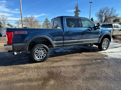 Used 2017 Ford F250 Lariat w/ Lariat Value Package image 4