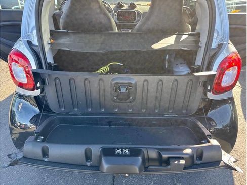 Used 2017 smart fortwo electric drive image 15