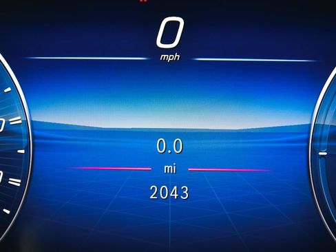 Used 2025 Mercedes-Benz GLC 63 AMG S image 27