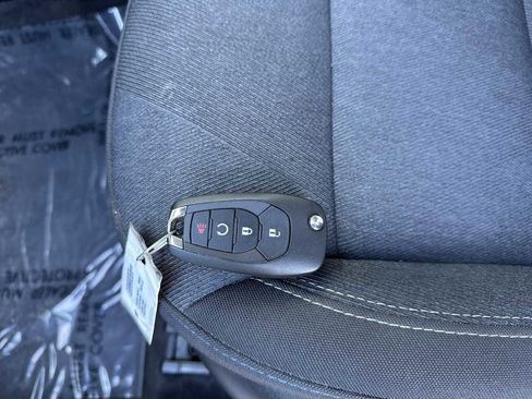 Used 2024 Chevrolet Trax LS w/ LS Convenience Package image 32