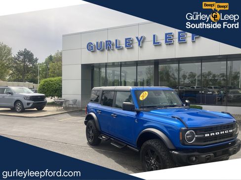 Used 2024 Ford Bronco Black Diamond AWD/4WD image 1