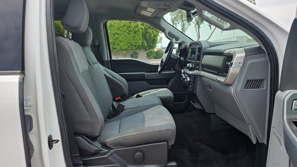 Used 2022 Ford F150 XLT w/ Equipment Group 301A Mid AWD/4WD image 18