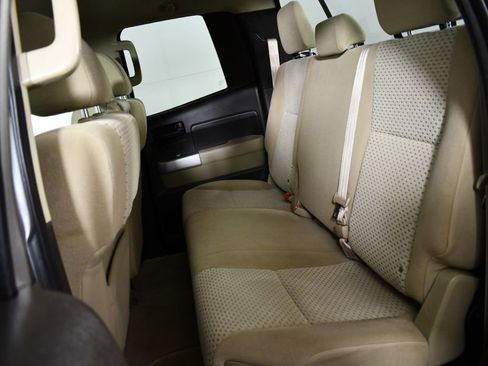 Used 2009 Toyota Tundra 4x4 Double Cab image 12
