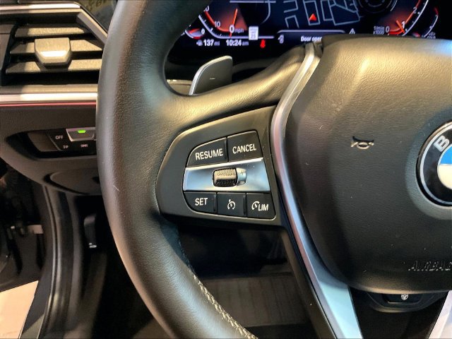 Used 2019 BMW 330i xDrive Sedan AWD/4WD image 13