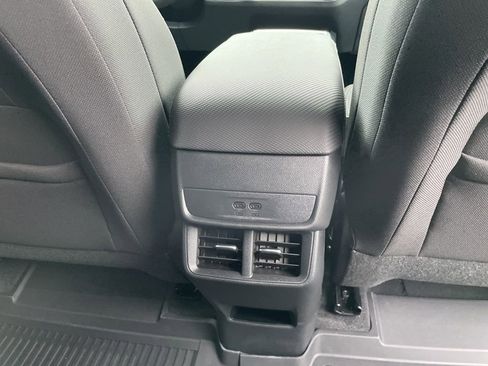 New 2026 Chevrolet Equinox LT FWD image 35