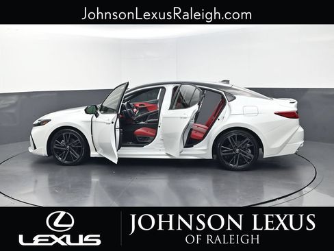 Used 2025 Toyota Camry XSE w/ Premium Plus Package FWD image 37