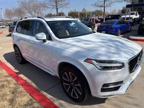 Used 2016 Volvo XC90 T6 Momentum w/ Protection Package Plus image 1