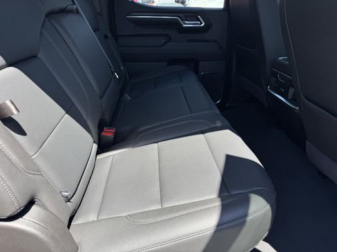 Used 2024 GMC Sierra 1500 SLT w/ SLT Convenience Package RWD image 9