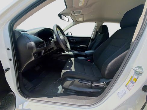 Used 2024 Honda HR-V LX image 18
