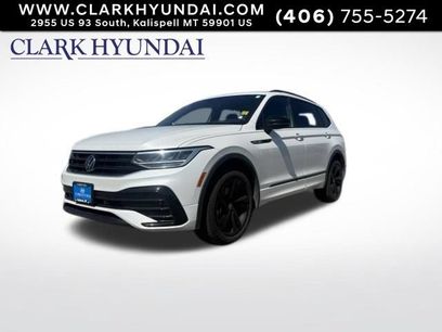 Used 2024 Volkswagen Tiguan SE R-Line