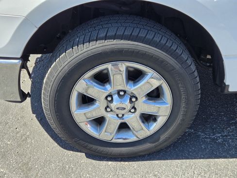 Used 2014 Ford F150 XLT w/ Equipment Group 302A Luxury image 6