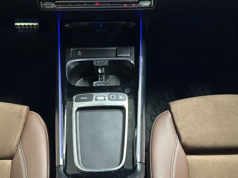 Certified 2025 Mercedes-Benz GLA 250 image 17