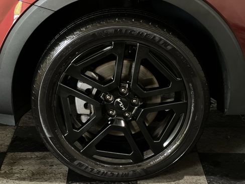 Used 2023 Kia Telluride EX X-Line AWD/4WD image 25