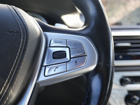 Used 2019 BMW 750i xDrive image 47