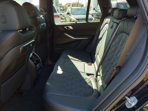 New 2026 BMW X5 xDrive50e w/ Executive Package image 17