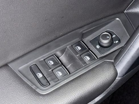 Certified 2021 Volkswagen Tiguan SE AWD/4WD image 19