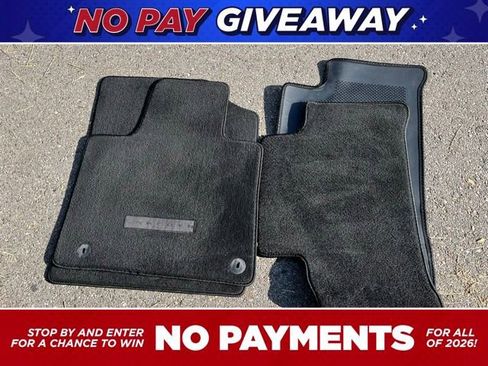 Used 2023 Kia Sorento LX image 40