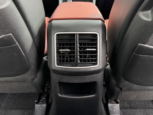Used 2024 Kia Sportage SX AWD/4WD image 30