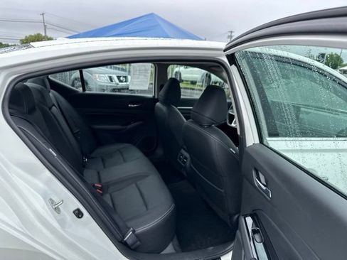 Certified 2023 Nissan Altima 2.5 SL AWD/4WD image 19