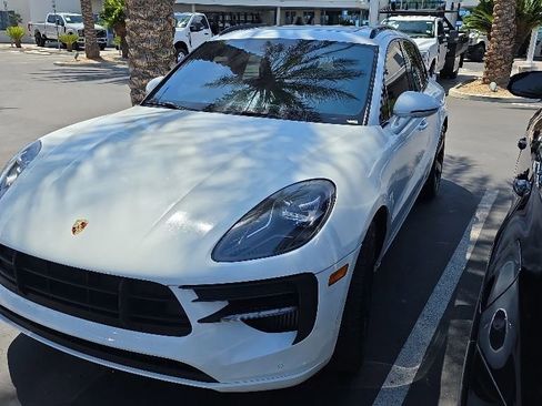Used 2019 Porsche Macan S AWD/4WD image 3
