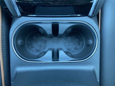 New 2026 GMC Canyon AT4 image 30