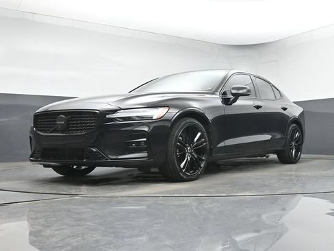 Used 2024 Volvo S60 B5 Plus w/ Climate Package FWD image 35