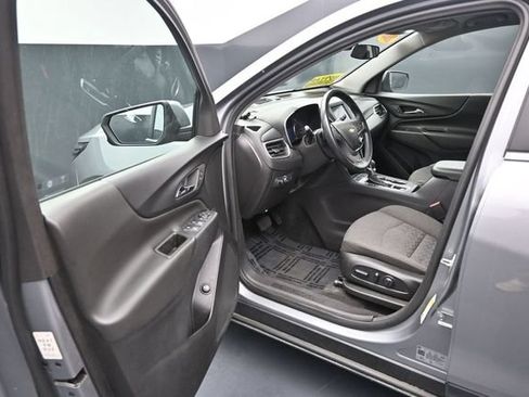 Used 2024 Chevrolet Equinox LT AWD/4WD image 12