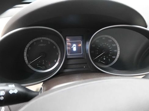 Used 2017 Hyundai Santa Fe Sport image 15