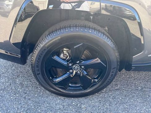 Used 2019 Toyota RAV4 XSE AWD/4WD image 28