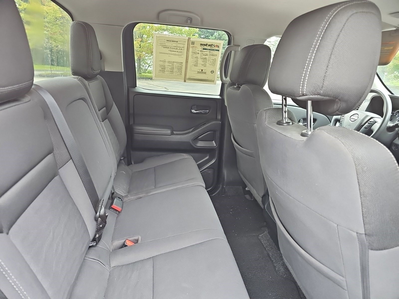 Used 2022 Nissan Frontier SV AWD/4WD image 14