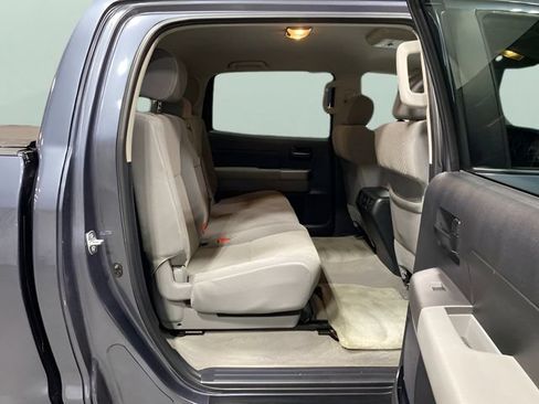 Used 2010 Toyota Tundra 4x4 CrewMax image 26