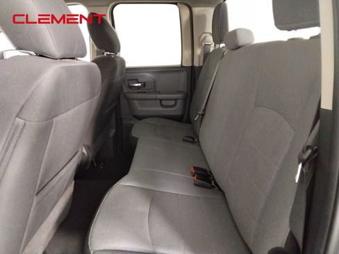Used 2024 RAM 1500 Classic SLT AWD/4WD image 27