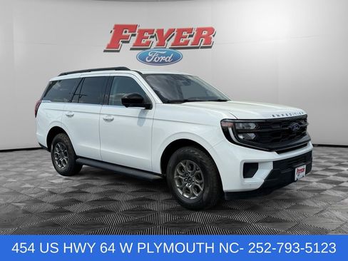 Used 2025 Ford Expedition Active AWD/4WD image 7