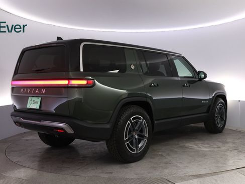 Used 2025 Rivian R1S Adventure AWD/4WD image 3