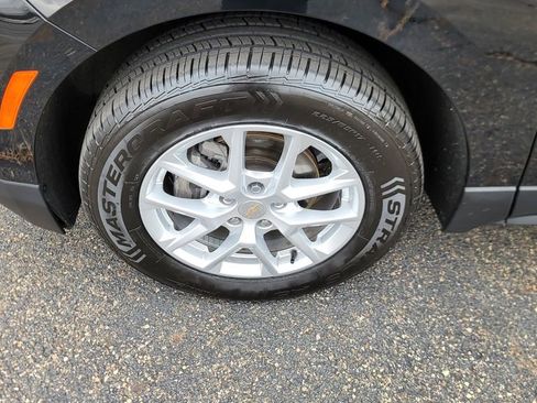 Used 2024 Chevrolet Equinox LT AWD/4WD image 6