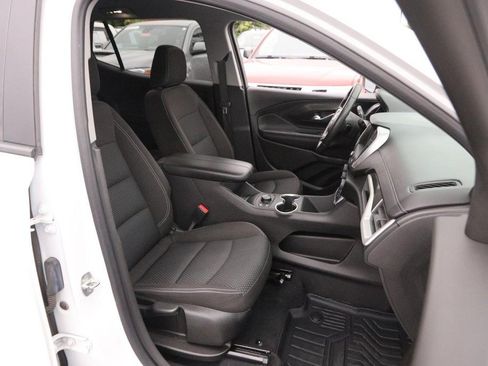 Used 2022 GMC Terrain SLE w/ Driver Convenience Package FWD image 25