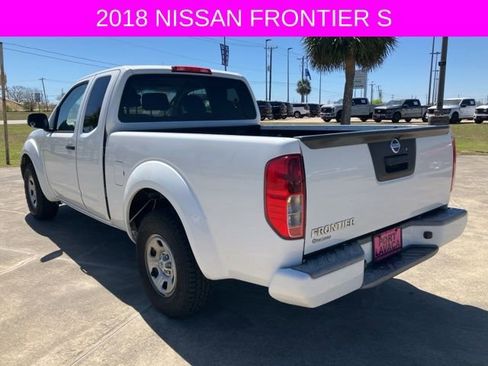 Used 2018 Nissan Frontier S image 8