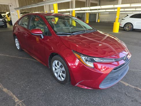 Used 2024 Toyota Corolla LE FWD image 4