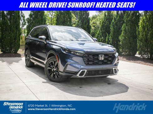 Used 2026 Honda CR-V Sport Touring image 1