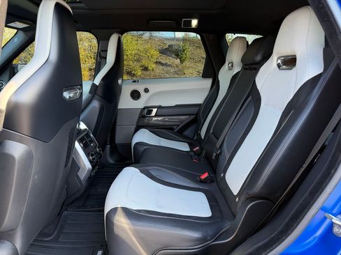 Used 2019 Land Rover Range Rover Sport SVR image 34
