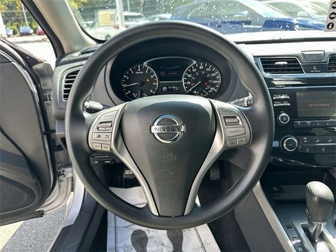 Used 2015 Nissan Altima 2.5 S w/ Power Driver Seat Package image 14
