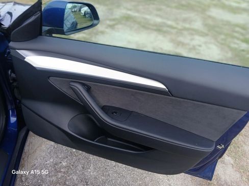 Used 2023 Tesla Model 3 Standard Range RWD image 15