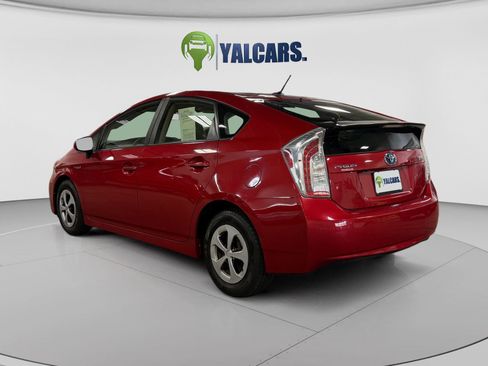 Used 2014 Toyota Prius Three FWD image 3