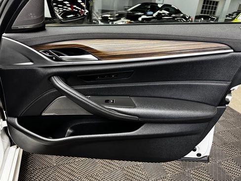 Used 2023 BMW M550i xDrive M550i xDrive w/ Executive Package image 58