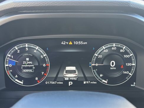 Used 2024 Mitsubishi Outlander SEL image 11